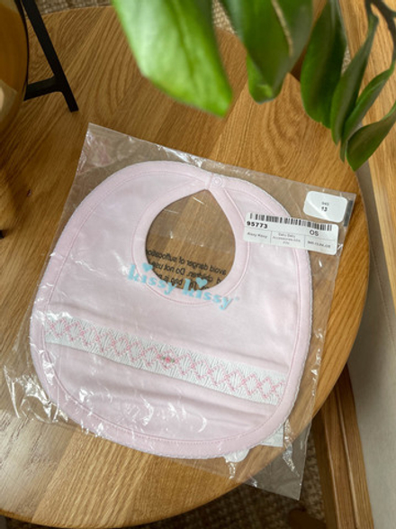 Новый слюнявчик KissyKissy, 68