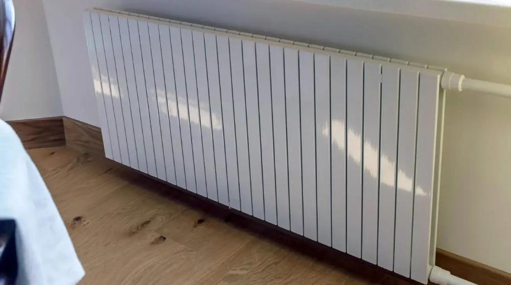 Дизайн-радиаторы Соло 334мм с боковым подключением