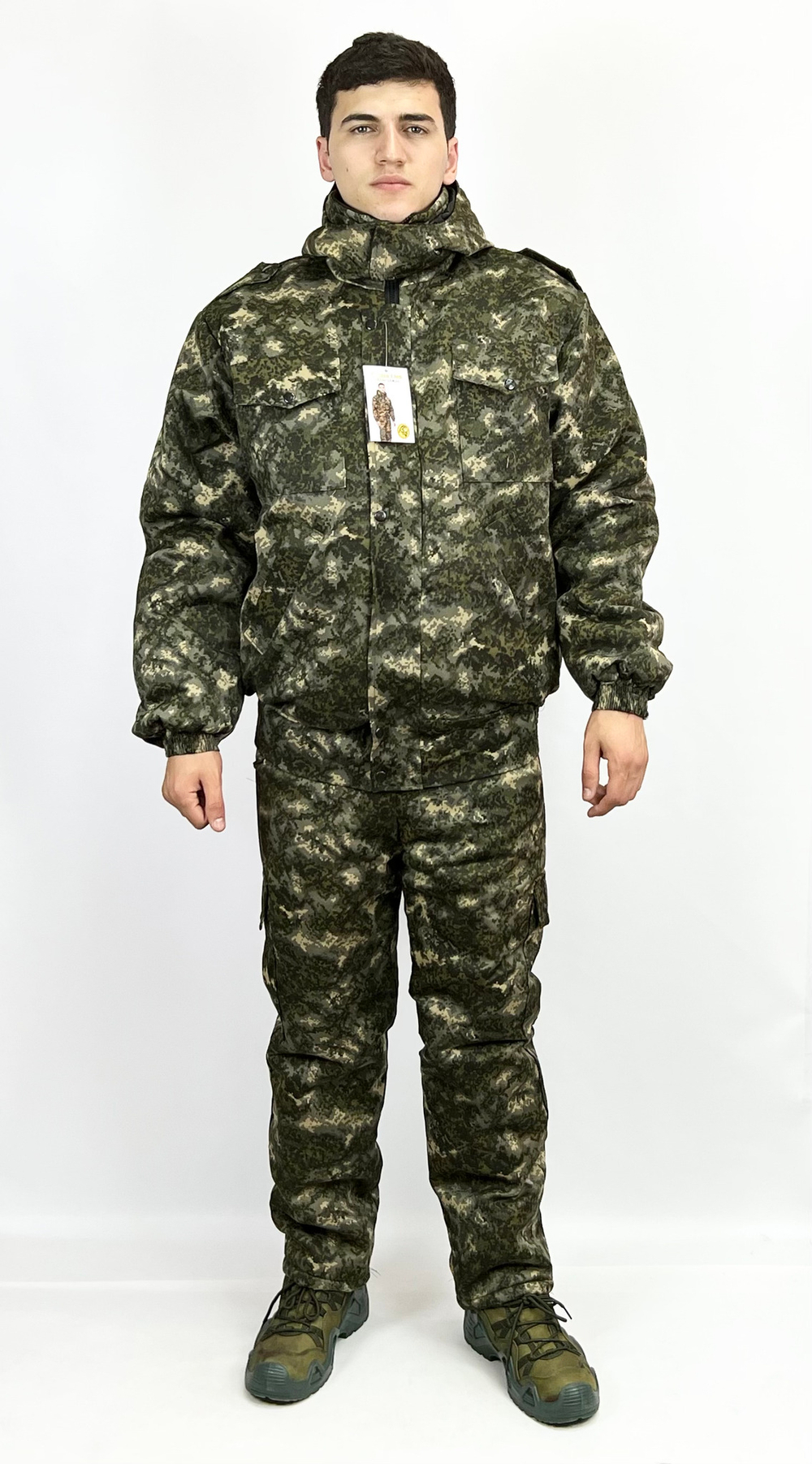 Костюм камуфляжный зимний