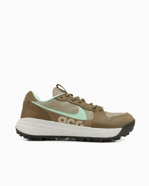 Nike ACG Lowcate