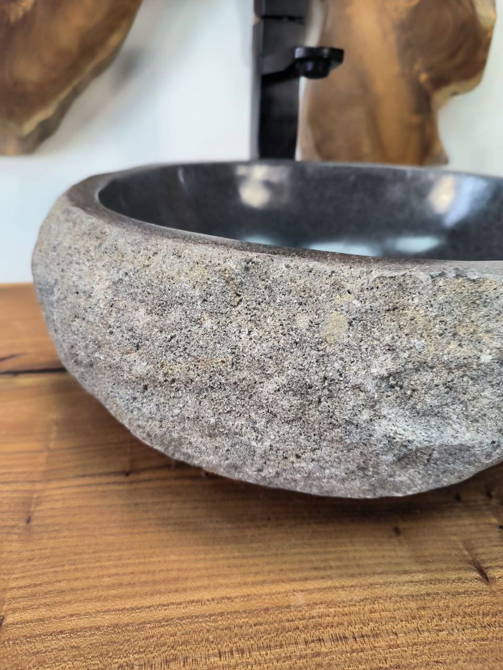 Раковина из речного камня RS-65857 41х37х15 из натурального камня