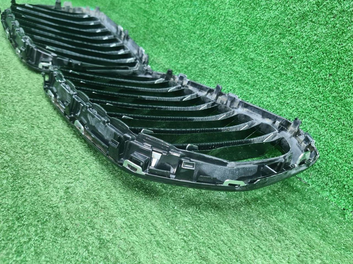 Решетка радиатора BMW X5 G05 (2018-2023)