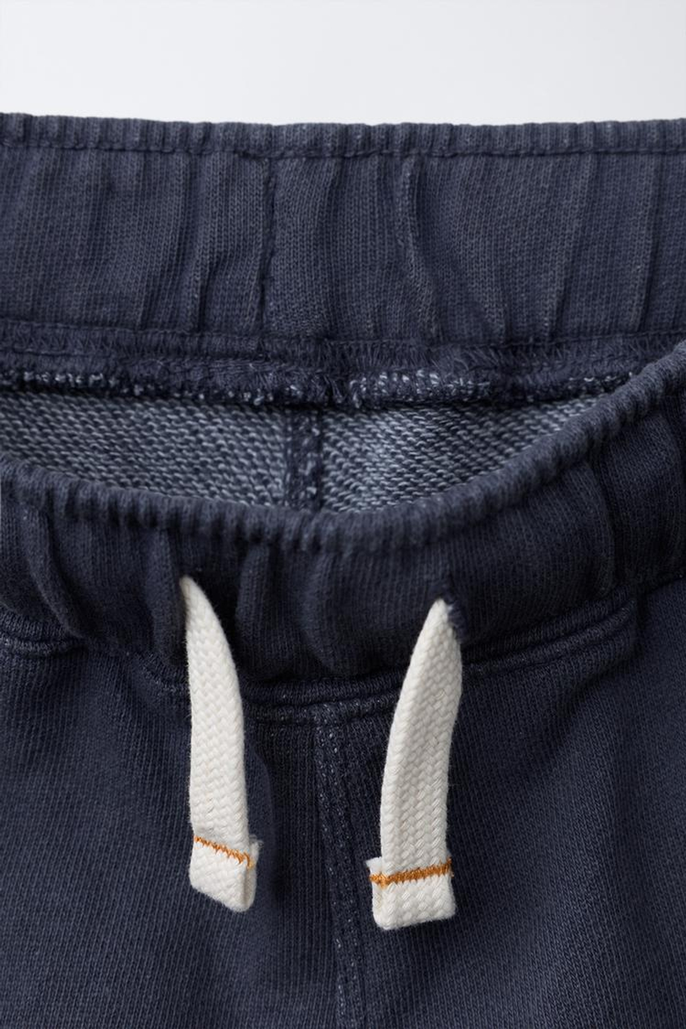 ZARA ПРЯМЫЕ БРЮКИ С ВЫТАЧКАМИ, СИНИЙ