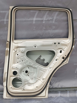 дверь задняя правая Volkswagen Tiguan 2 16-нв Б/У Оригинал 5na833312g