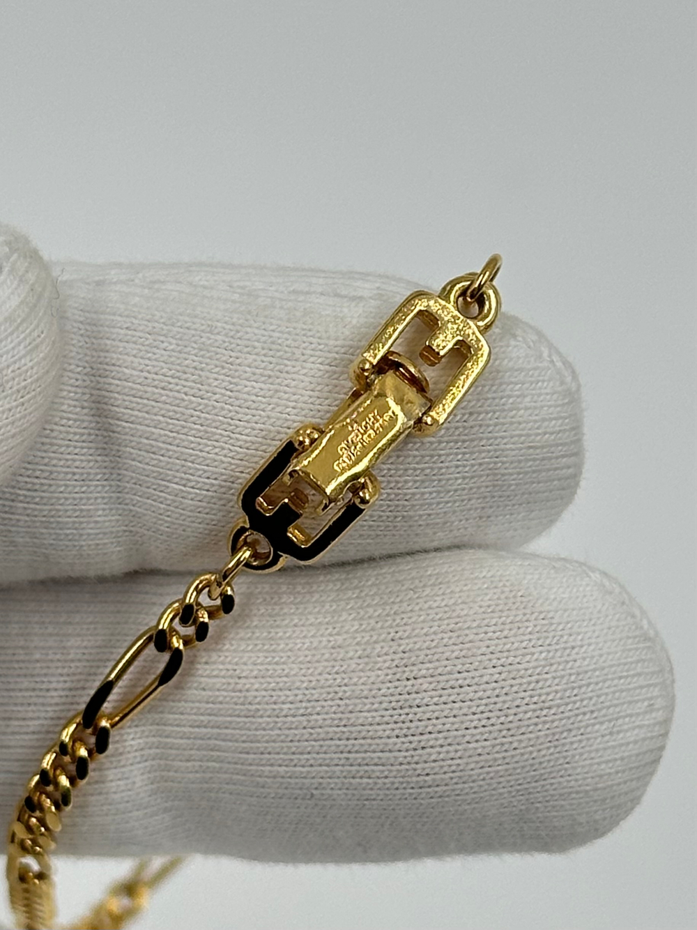 Браслет Givenchy