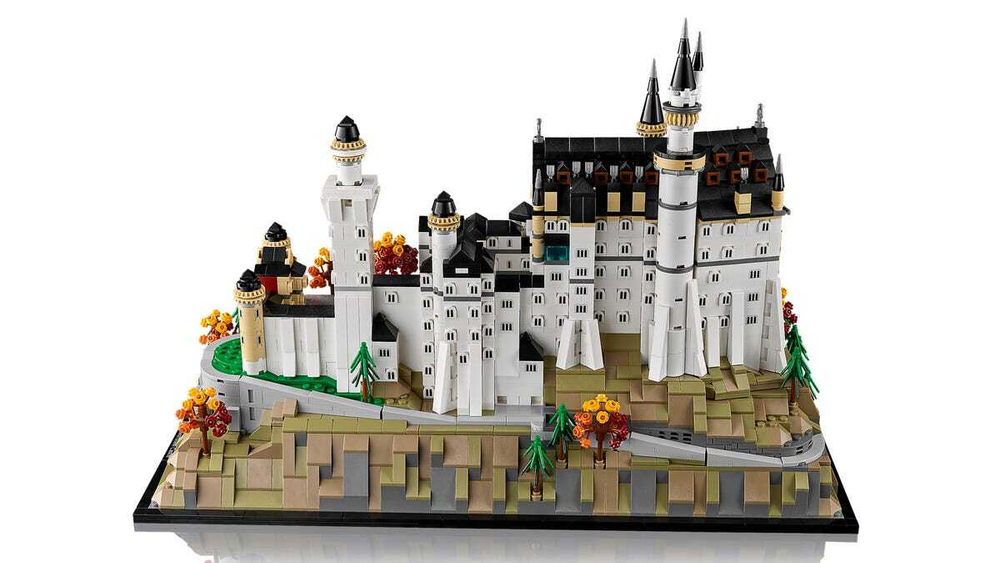 Конструктор LEGO Architecture 21063 Neuschwanstein Castle