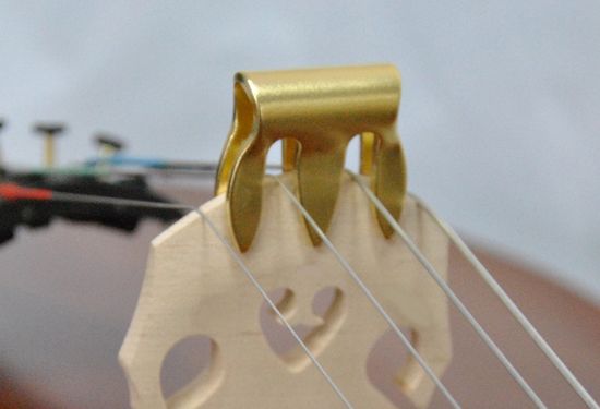 Сурдина для виолончели 4/4-3/4, латунь, Мозеръ MV-2