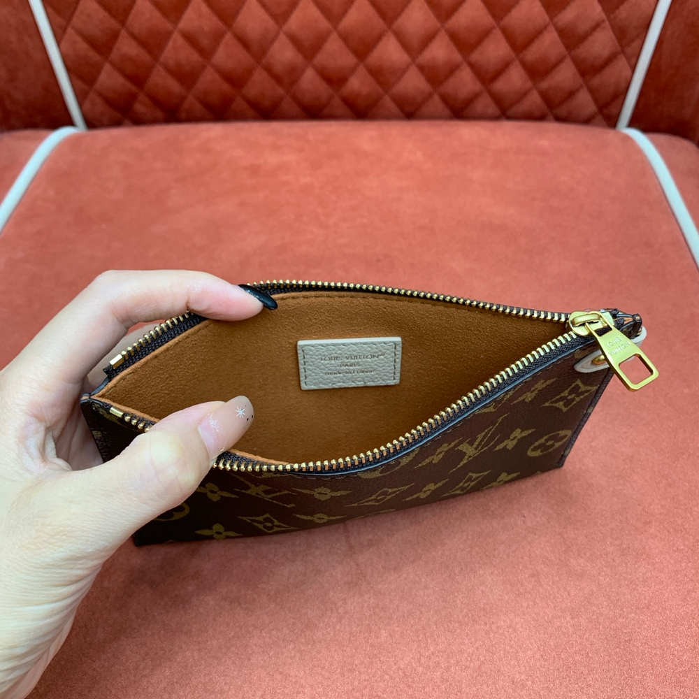 Louis Vuitton Low Key Cookie MM