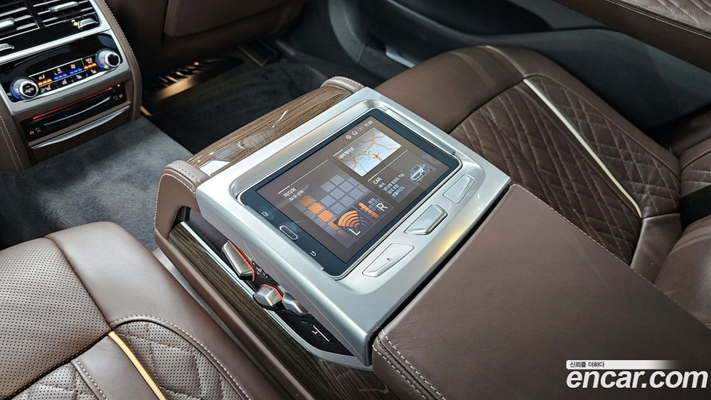 BMW 7 Series (G11) 740Ld xDrive Design Pure Excellence (12.2019)