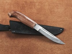 Финский нож Пуукко, дамасская сталь, рукоять орех