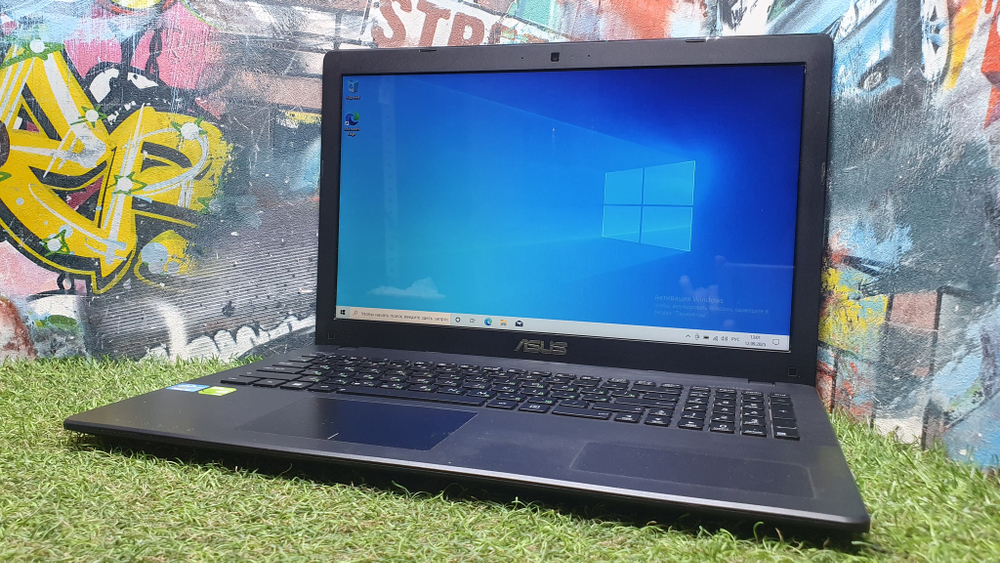 Ноутбук ASUS i3/4GbGT 710M 1Gb/F552C F552CL-XX211H /Windows 10