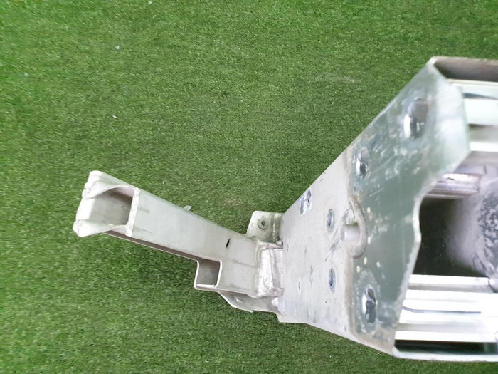 Усилитель передний BMW X3 G01 X4 G02 (2017-н.в.)