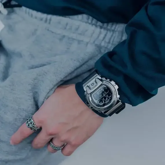 Наручные часы Casio GM-6900-1E