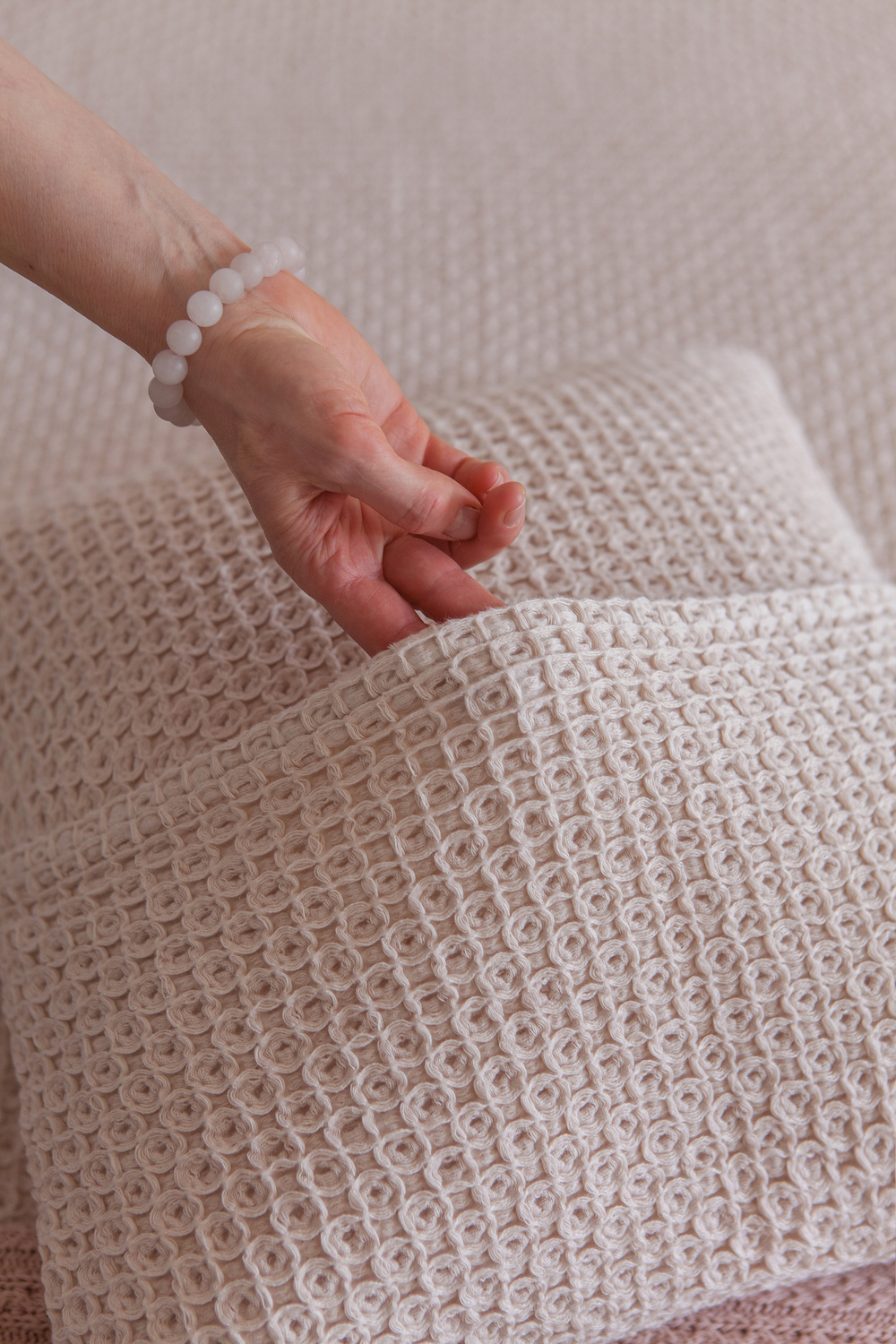 Покрывало 150x220 Luxberry Boucle бежевое