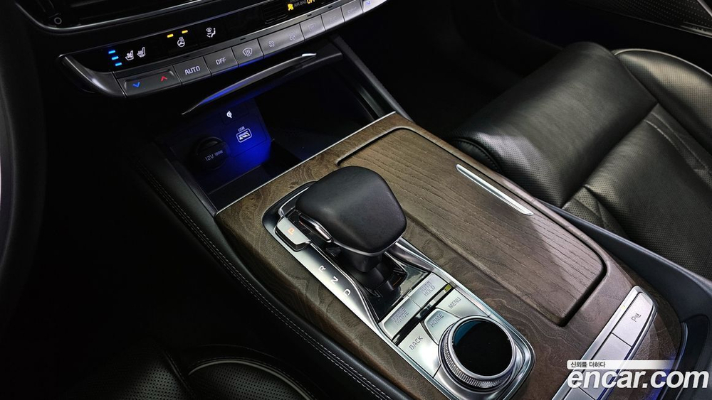 Kia The K9 (Quoris/K900) 3.8 GDI AWD (06.2020)