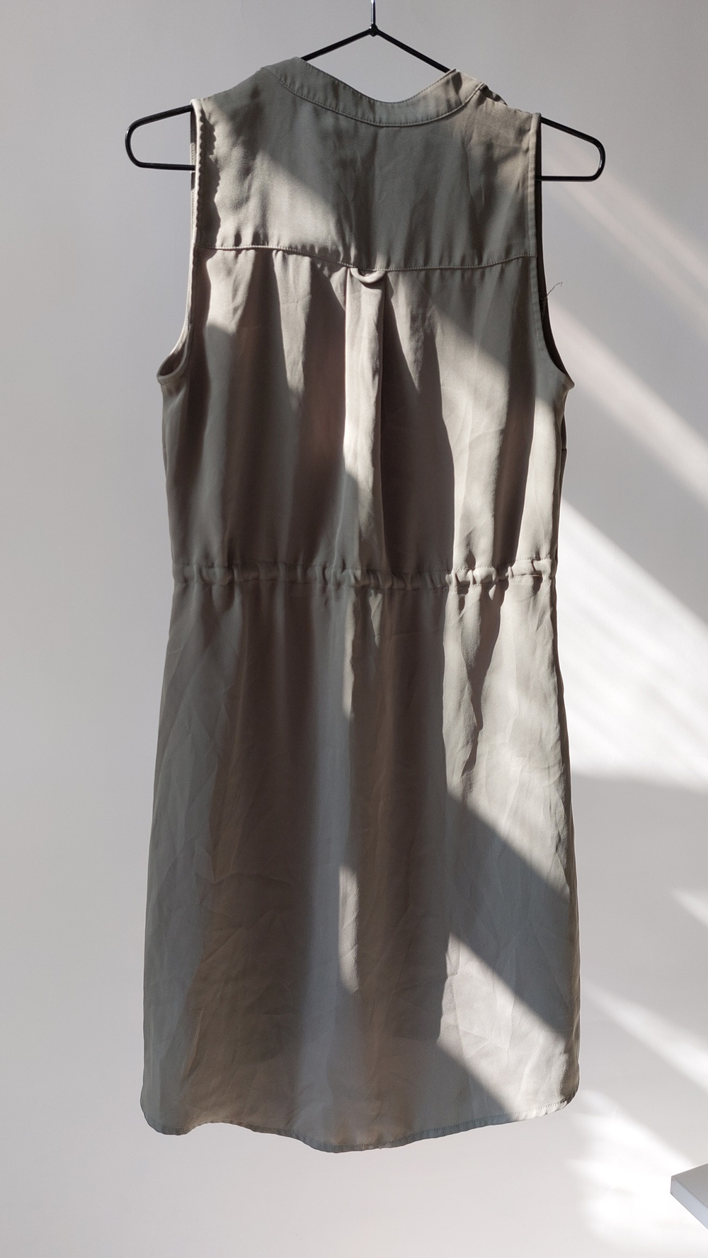 Платье Guess