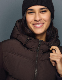 BERSHKA Куртка с капюшоном, коричневый