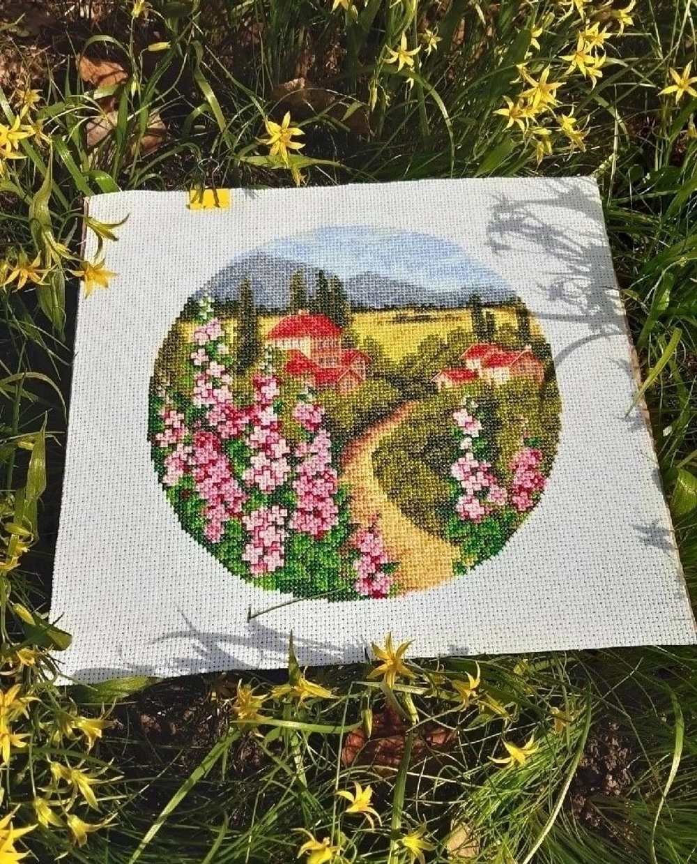 Набор для вышивания крестом "В горах. Мальвы"