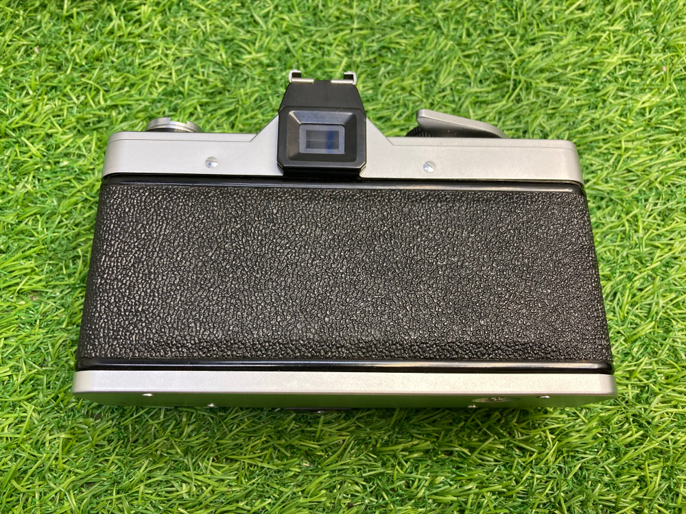 Praktica L + Pentacon auto 1.8/50mm