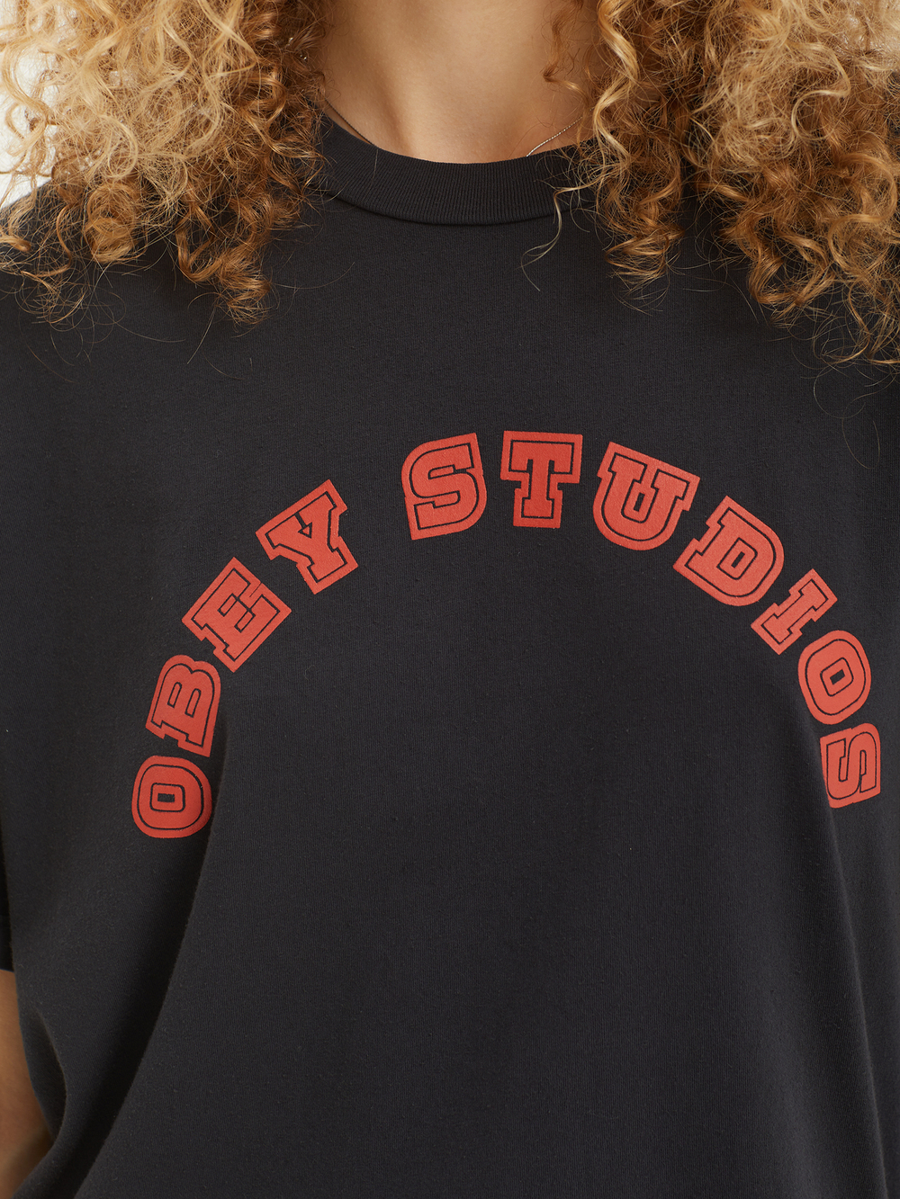Футболка Кор. Рукав Obey Academic Studios