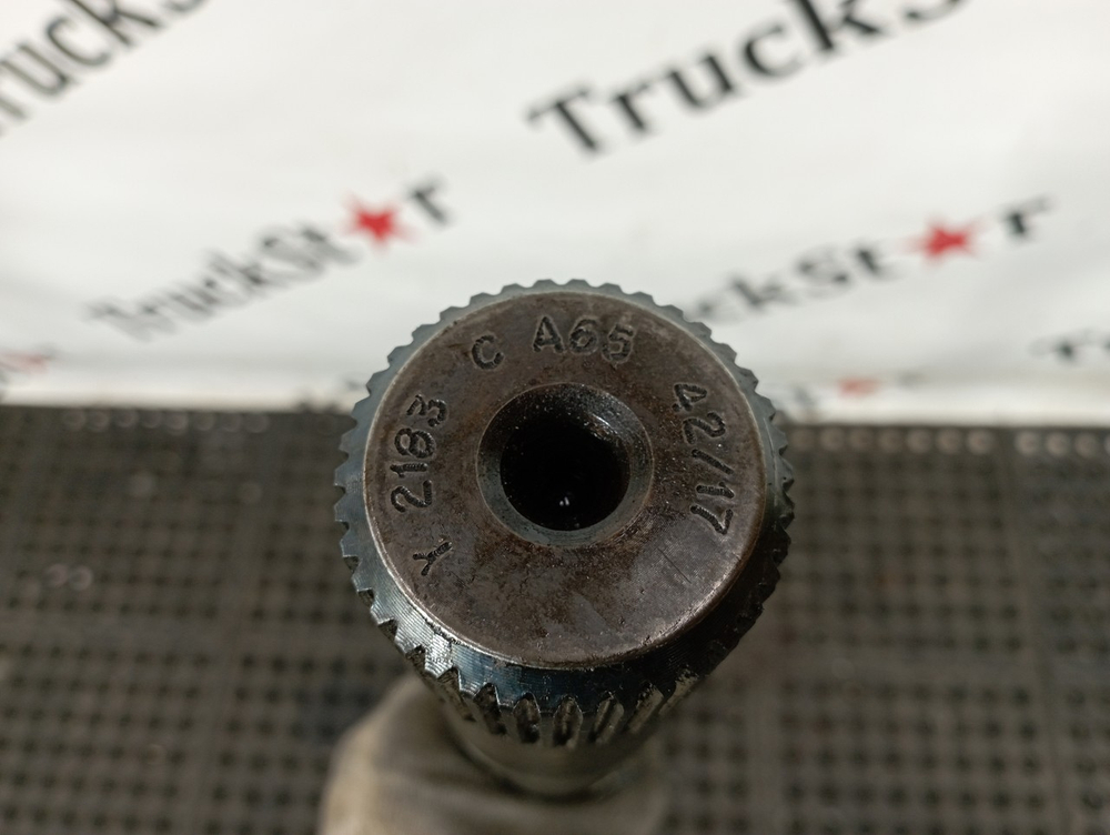 Полуось без блокировки 2017г.