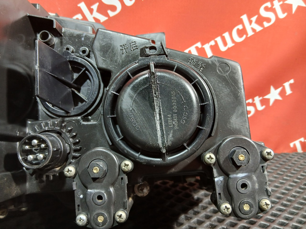 Фара левая 2023г.