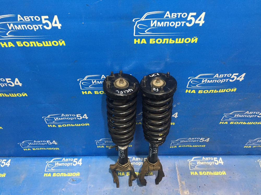 Стойка передняя правая Honda INSPIRE 2003-2007