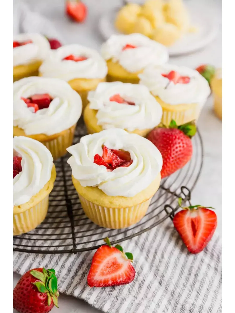 Ароматизатор пищевой Ванилин-интенсив 200 г