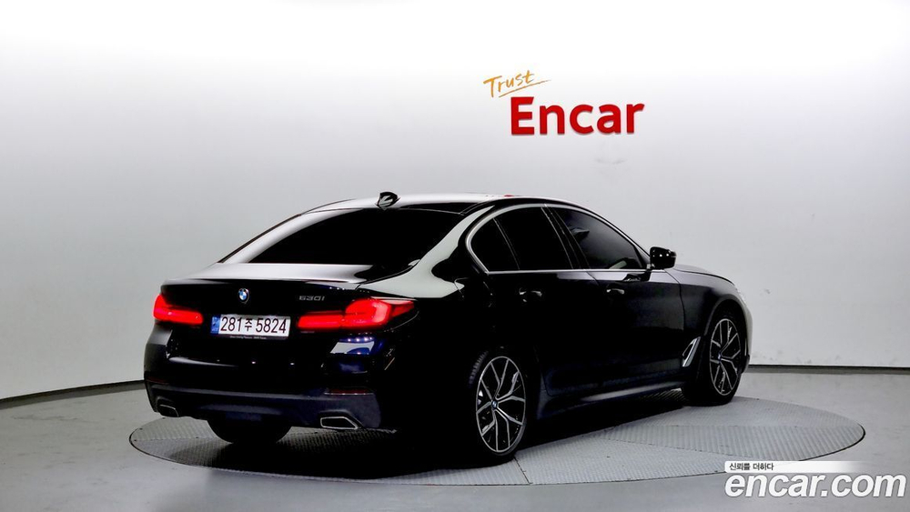 BMW 5 Series (G30) 530i M Sports (04.2021)