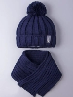 Шапка детская осенняя и шарф