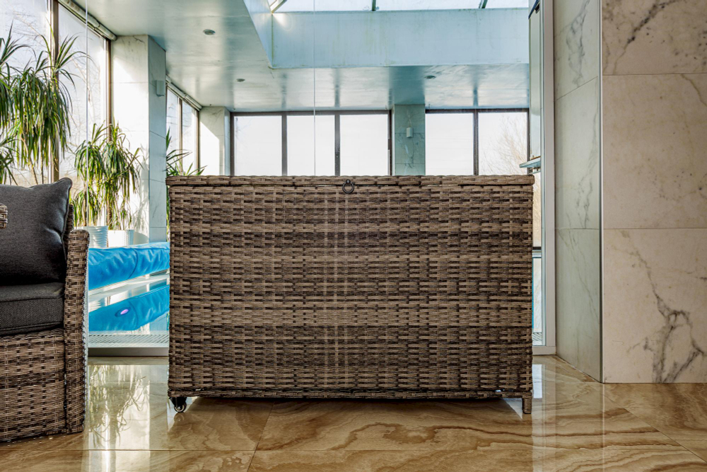 Сундук для хранения ROYAL FAMILY KARL 120 с колёсиками Серый