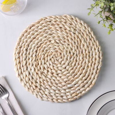 Плетеная сервировочная салфетка на стол «Косичка»