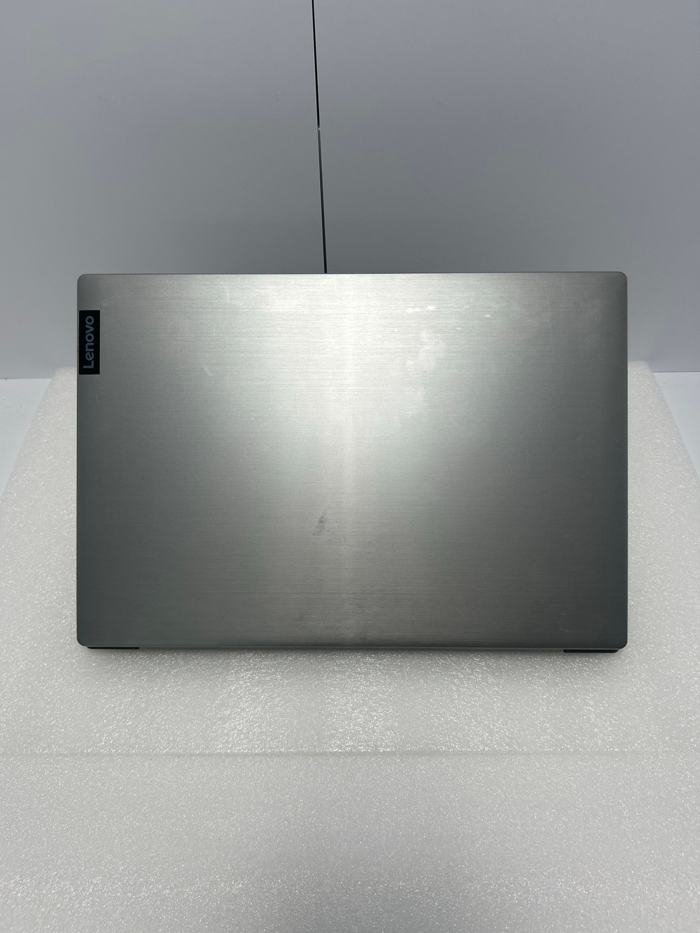 Ноутбук Lenovo IdeaPad S145-15API (81UT00P4RU) 15.6"/AMD Ryzen 5 3500U/RAM 8GB/SSD 512GB/AMD Radeon Vega 8/1920*1080/TN/Windows 11/Подсветка кл-ры: нет/серый. Состояние: Уценка/небольшой след. на матрице от клавиатуры