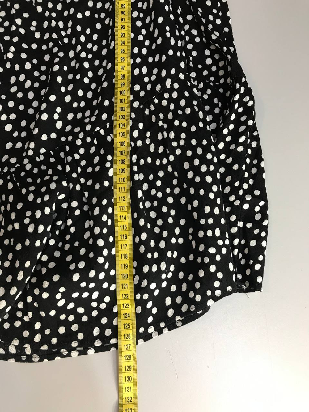 Платье Zara для модных образов, маркировка М, визуально на 46 размер