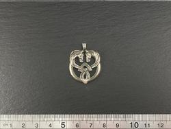 Подвеска. Два коня