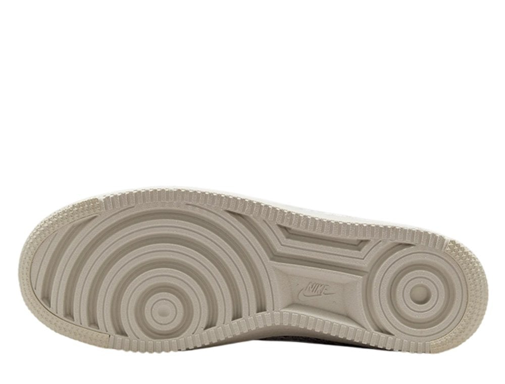 Кроссовки Nike Air Force 1 Flyknit 2.0