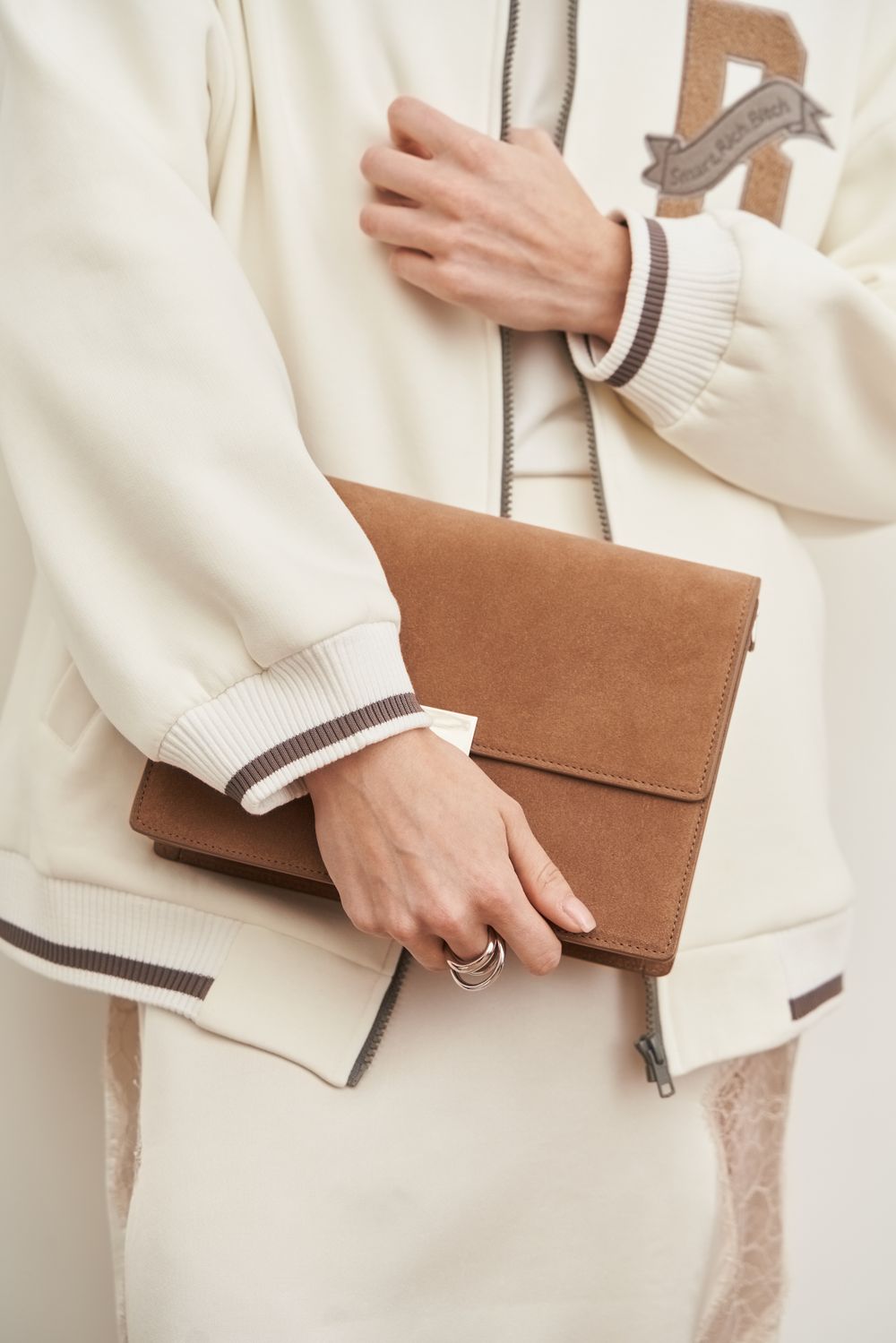 БОМБЕР МОЛОЧНЫЙ