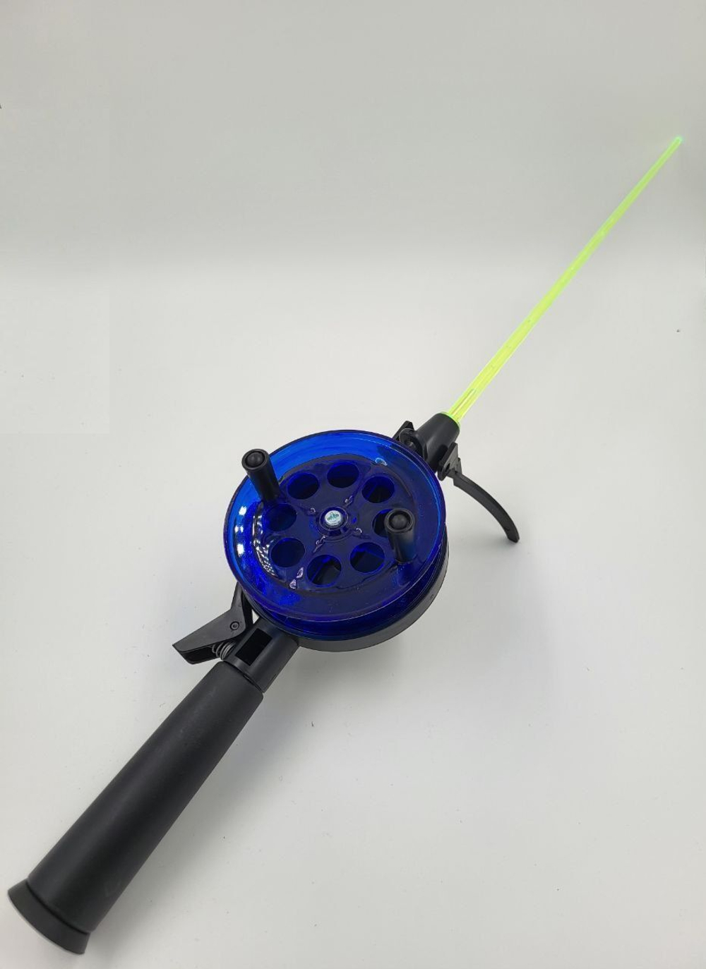 Удочка для зимней рыбалки Три Кита Tehno, катушка d-75mm, с пластмассовой ручкой (хлыст стекловолокно), красная, 1 штука (удочка зимняя)