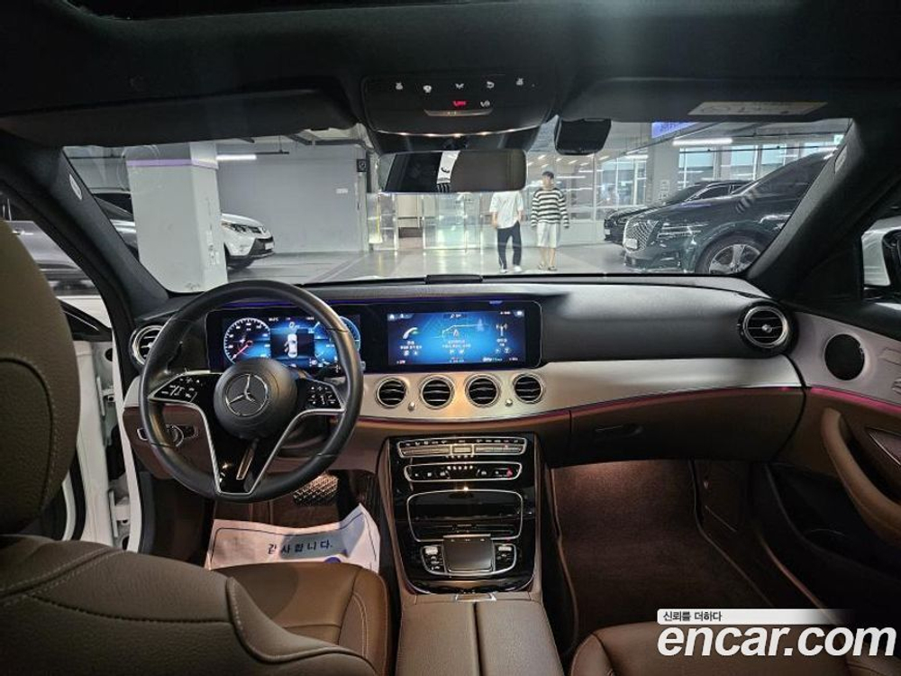 Mercedes-Benz E-Class W213 E250 Avangarde (01.2021)