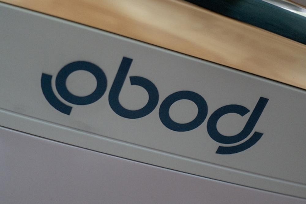 Массажное кресло Bodo Excellence Light Brown Домашнее