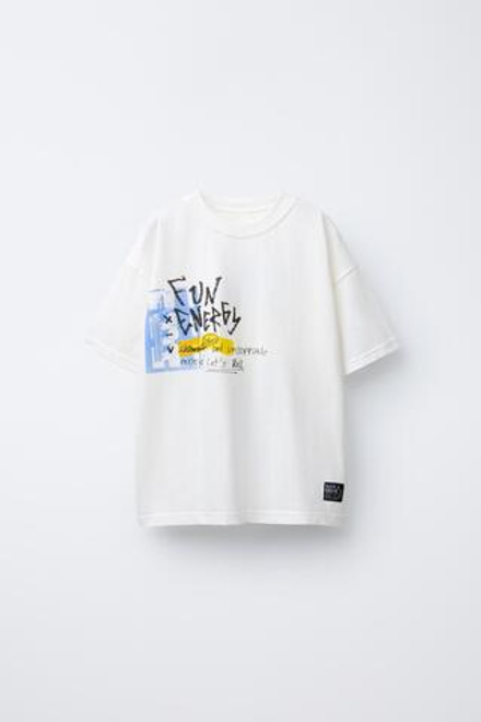 ZARA ФУТБОЛКА С ПРИНТОМ ГРАФФИТИ, БЕЛЫЙ