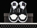 Jordan 1 Mid Hologram