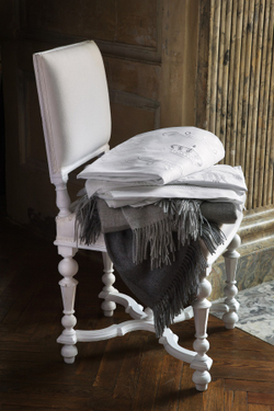 Пододеяльник 135х200 Christian Fischbacher Luxury Nights Crown 709 белый Швейцария фото