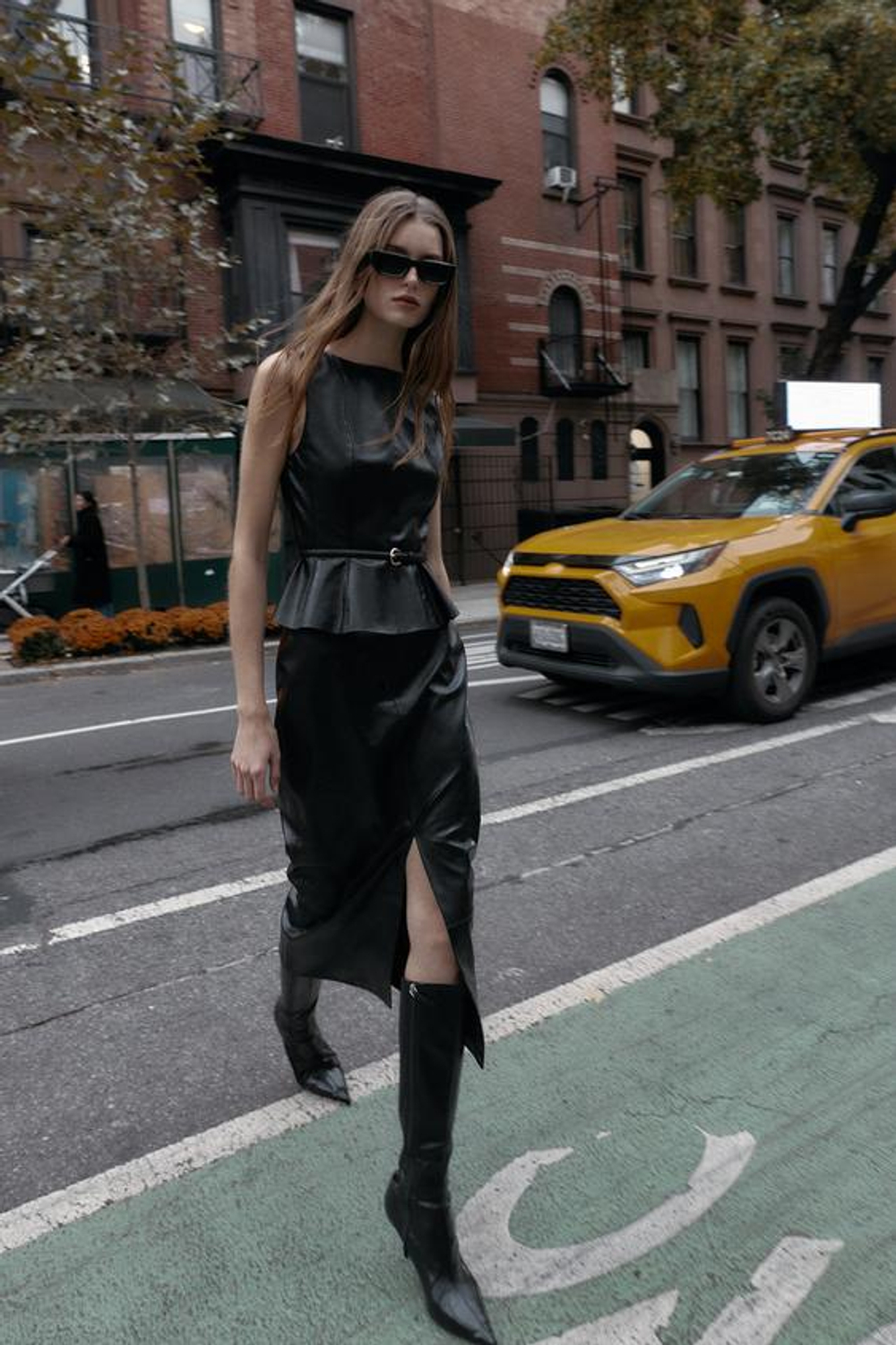 ZARA ЮБКА МИДИ ИЗ ИСКУССТВЕННОЙ КОЖИ, ЧЕРНЫЙ