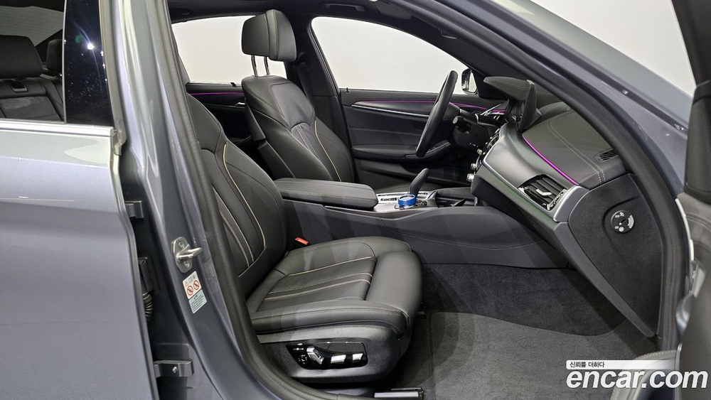 BMW 5 Series (G30) 520i M Sports (12.2022)