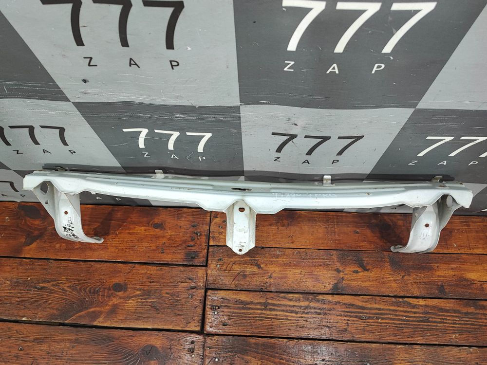 Усилитель заднего бампера Mitsubishi Pajero Sport 3 15-нв Б/У Оригинал 6410D102