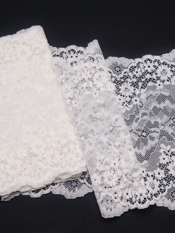 0597 Кружево эластичное 18 см, Италия, айвори 004