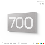 Номер на дверь 700, табличка на дверь для офиса, квартиры, кабинета, аудитории, склада, серая 120х70 мм, Айдентика Технолоджи