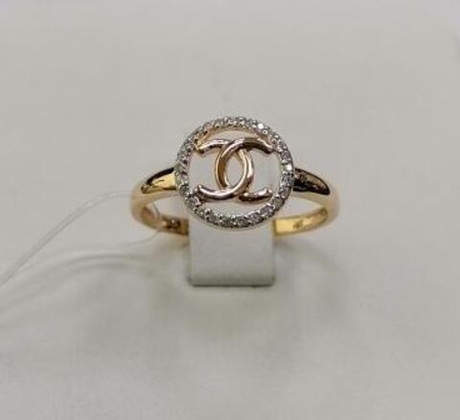 Кольцо из золота с фианитами