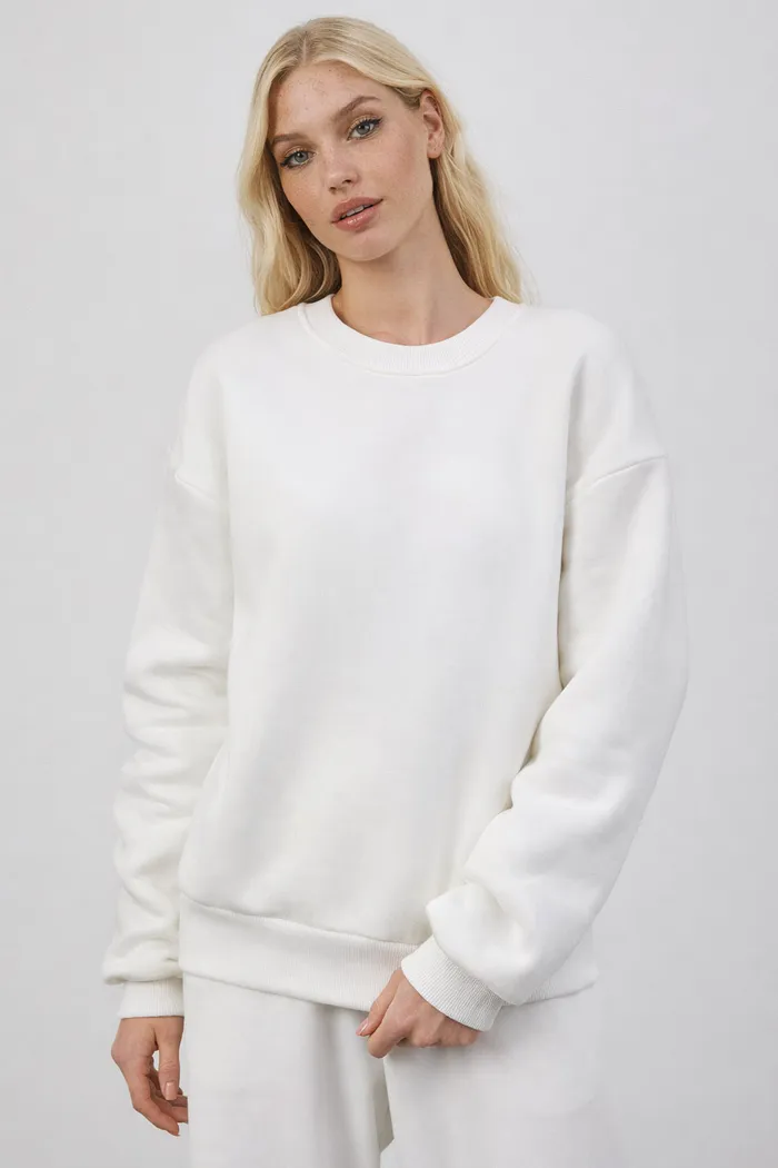 Утепленный свитшот кремового цвета